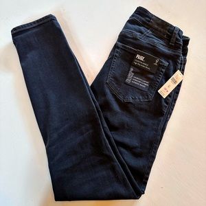 Paige Hoxton High Rise Ankle Skinny Jean Size 28